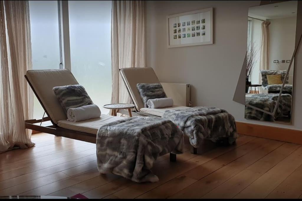 Roseberry Cottage - Lower Mill Estate Somerford Keynes Екстер'єр фото